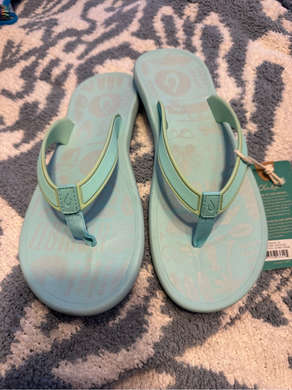 OluKai Kapehe Sea Glass Womens Flip Flops in Light Aqua